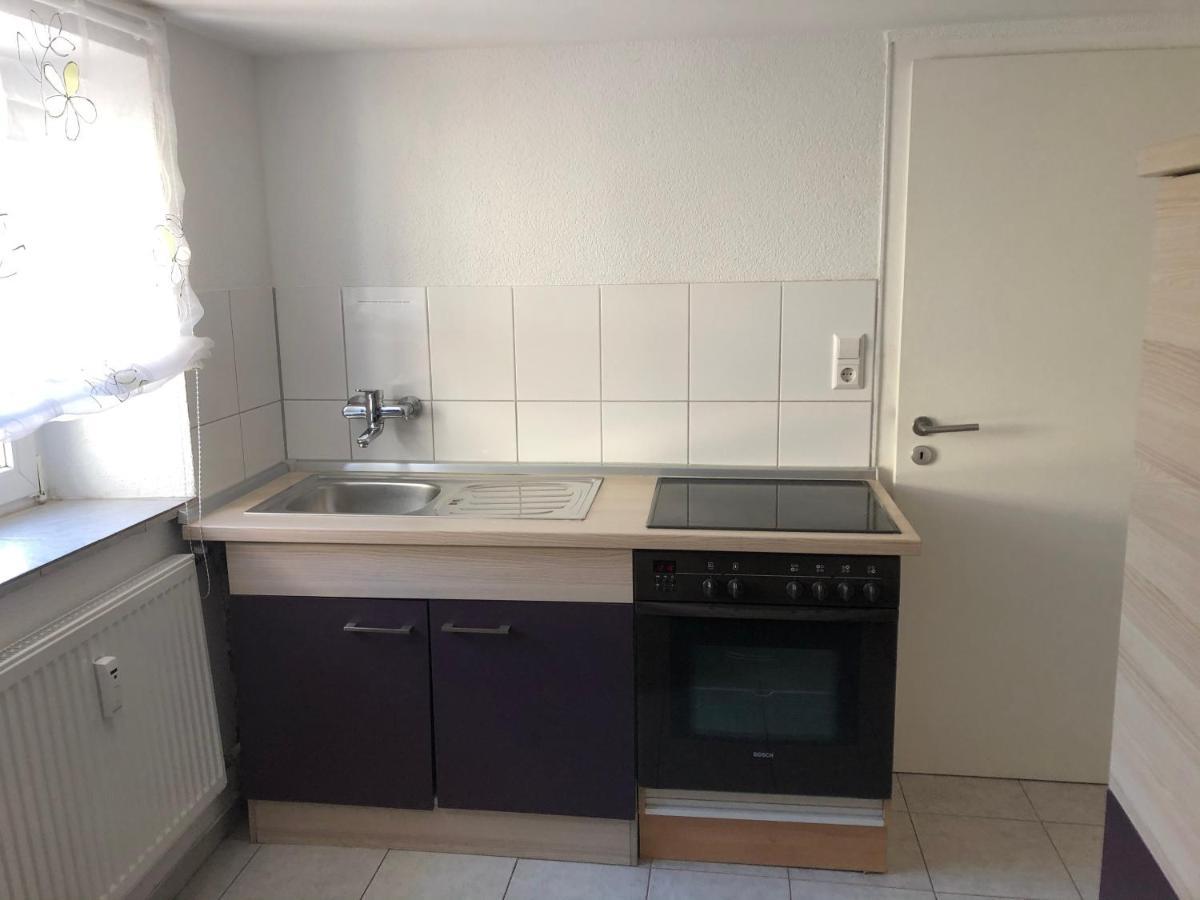 Guest Appartements Mit 2 Getrennten Schlafzimmern Fuer 4 Personen 24H Check In Aalen Exterior photo